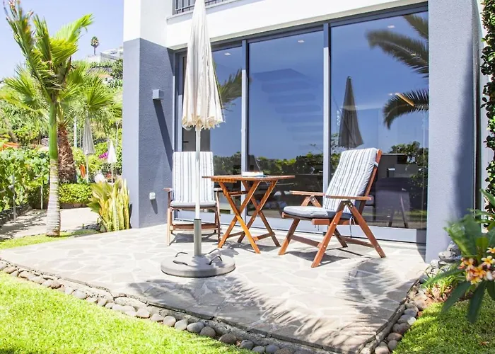 Quinta Golfinho - Casa Frangipani Hébergement de vacances Arco da Calheta (Madeira)